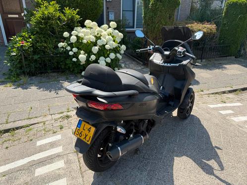 Piaggio MP3 500CC met Leovince uitlaat, Motoren, Motoren | Piaggio, Particulier, Scooter, 12 t/m 35 kW, 1 cilinder, Ophalen