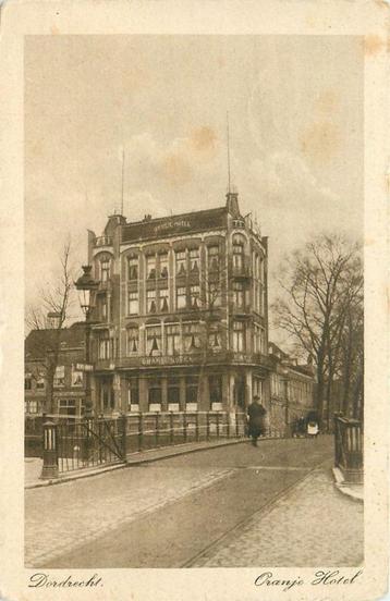 (701-050-019) Dordrecht Oranje Hotel beschikbaar voor biedingen