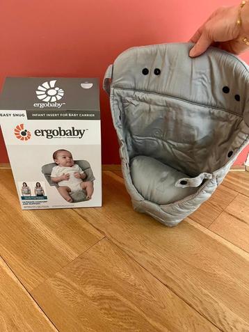 Ergobaby newborn inzetstuk voor draagzak beschikbaar voor biedingen