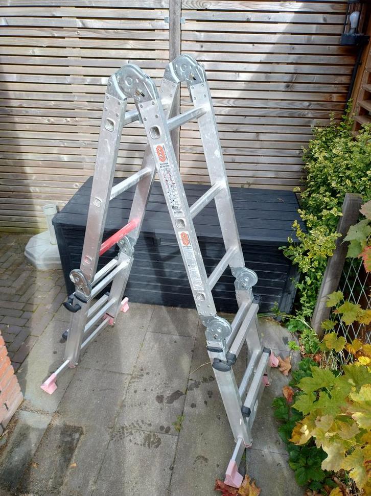 Altrex Varitrex all-in-one Steiger Ladder, Doe-het-zelf en Verbouw, Ladders en Trappen, Gebruikt, Ophalen