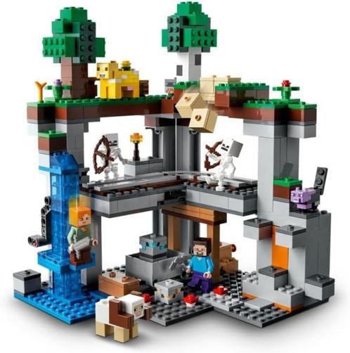 Lego minecraft 21169 het eerste avontuur, Kinderen en Baby's, Speelgoed | Duplo en Lego, Zo goed als nieuw, Lego, Complete set
