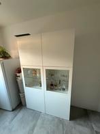 Ikea Besta Witte vitrinekast met glazen deuren, Ophalen, Kunststof, 100 tot 150 cm, Zo goed als nieuw