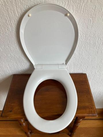 Sphinx witte wit kunststof wc bril zitting toiletbril + klep beschikbaar voor biedingen