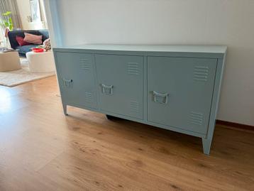 Lockerkast laag tv meubel lichtblauw groen metaal 3 deuren beschikbaar voor biedingen