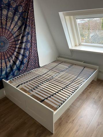 140 x 200cm bed frame 