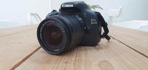 Canon EOS 550D 18-55mm spiegelreflex / DSLR camera, Audio, Tv en Foto, Fotocamera's Digitaal, Zo goed als nieuw, Spiegelreflex