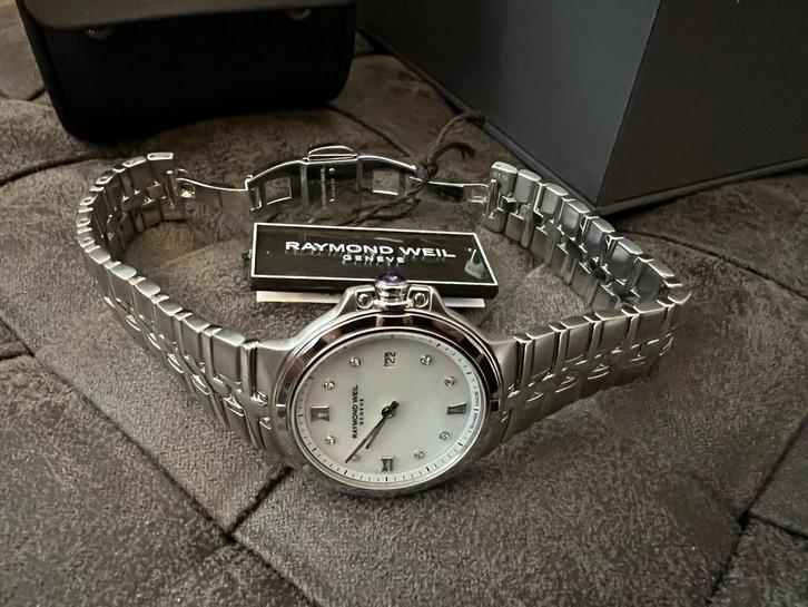 Raymond Weil Parsifal Horloge NIEUW ONGEDRAGEN!, Sieraden, Tassen en Uiterlijk, Horloges | Dames, Nieuw, Polshorloge, Rolex, Staal