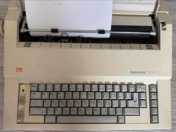 Triumph Adler Gabriele 7007 Elektrische Typemachine beschikbaar voor biedingen