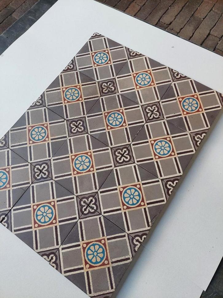 Te Koop : partij oude cementtegels 5 m2., Doe-het-zelf en Verbouw, Tegels, Gebruikt, Vloertegels, Overige materialen, Minder dan 20 cm