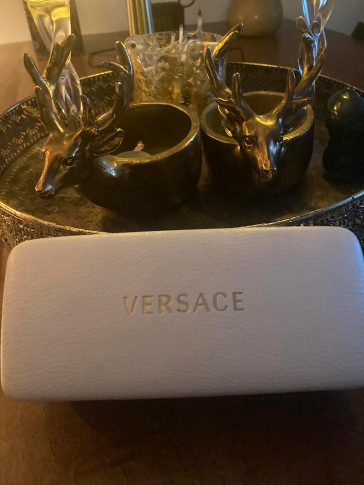 Versace Zonnebril - Stijlvol en Elegant, Sieraden, Tassen en Uiterlijk, Zonnebrillen en Brillen | Dames, Zo goed als nieuw, Zonnebril
