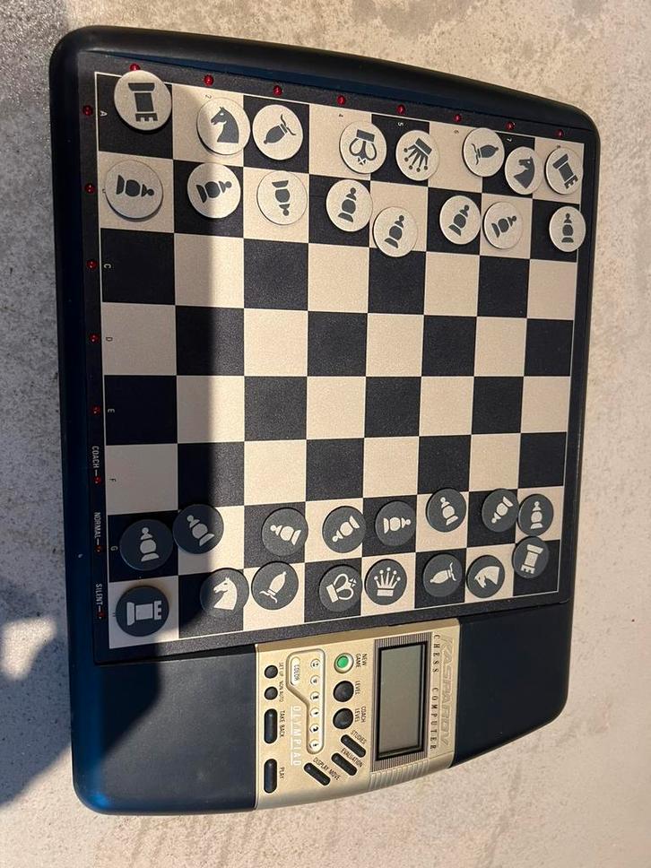 Kasparov schaakcomputer, Sieraden, Tassen en Uiterlijk, Ringen, Gebruikt, Dame, 17 tot 18, Zilver, Ophalen of Verzenden