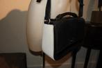 Pauls Boutique London schoudertas leer zwart wit Als nieuw, Sieraden, Tassen en Uiterlijk, Tassen | Damestassen, Verzenden, Zo goed als nieuw