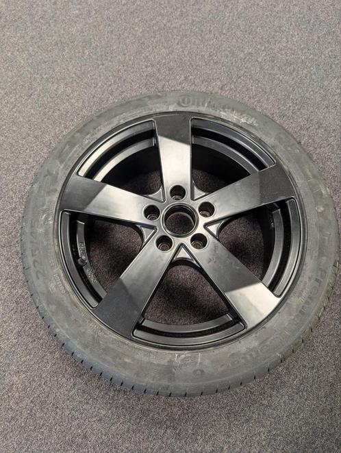 Nieuw 17 inch Dezent reservewiel met nieuwe band, Auto-onderdelen, Banden en Velgen, Band(en), Zomerbanden, 17 inch, 225 mm, Personenwagen