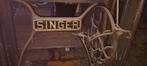 Antieke Singer Naaimachine met Tafel, Antiek en Kunst, Antiek | Naaimachines, Ophalen