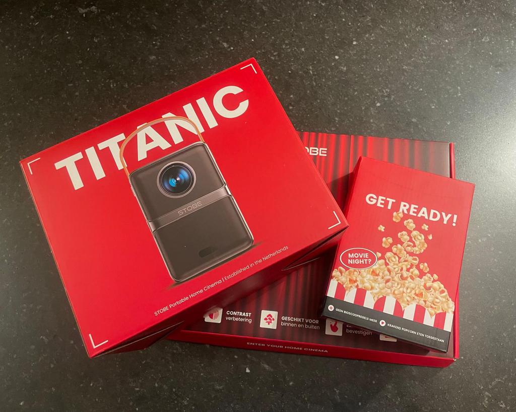 Stobe Titanic Mini Beamer + Bioscoopdoek, Audio, Tv en Foto, Beamers, LED, Nieuw, Ophalen of Verzenden, STOBE