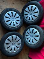 Set originele Mercedes velgen en banden voor de GLA GLB ZGAN, 215 mm, Banden en Velgen, 17 inch, Winterbanden