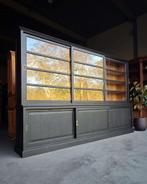 Prachtige grote zwarte winkelkast | Oude Winkelvitrine #2390, Huis en Inrichting, Kasten | Buffetkasten, Niet ingevuld, 200 cm of meer