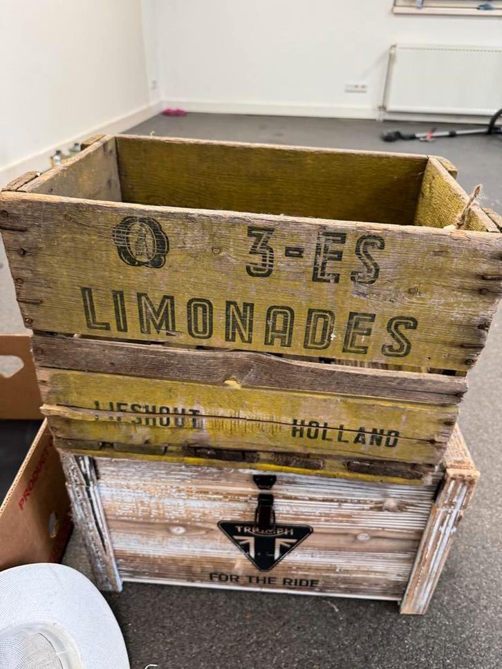 Oude Limonadekrat 3 ES, Antiek en Kunst, Curiosa en Brocante, Ophalen of Verzenden