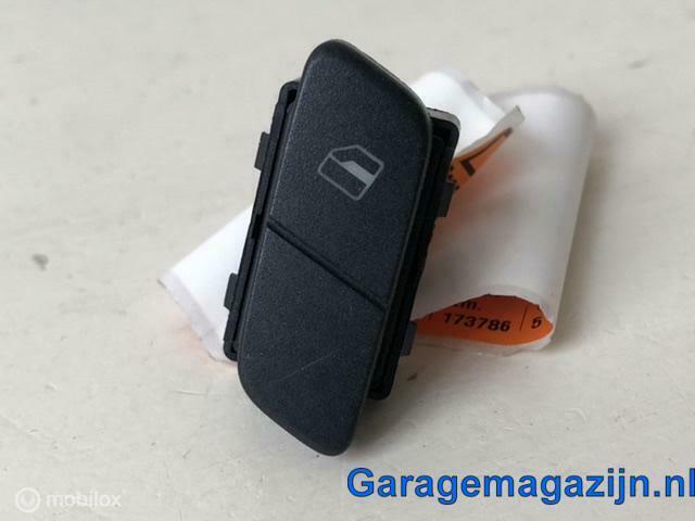 Raamschakelaar rechtsachter 5-deurs Polo 9N 2003 6Q0959856, Auto-onderdelen, Dashboard en Schakelaars, Gebruikt, Ophalen of Verzenden