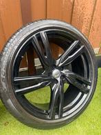 Volvo XC90 R Design Velgen met Pirelli banden 275/35/R22 -, Auto-onderdelen, Banden en Velgen, Ophalen, Gebruikt, 275 mm, Banden en Velgen