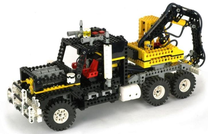 Lego Technic set 8868 Truck met Pneumatiek en Motor., Kinderen en Baby's, Speelgoed | Duplo en Lego, Zo goed als nieuw, Lego, Complete set
