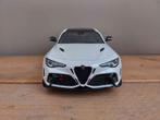 Alfa Romeo Giulia GTAm Trofeo White Otto Mobile, Hobby en Vrije tijd, Modelauto's | 1:18, Ophalen of Verzenden, Nieuw, Auto, OttOMobile