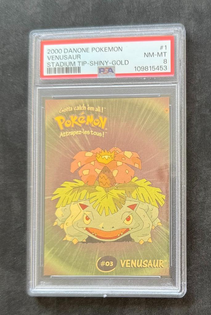 Pokemon Danone - Stadium Tip - Venusaur shiny GOLD - PSA8, Hobby en Vrije tijd, Verzamelkaartspellen | Pokémon, Nieuw, Losse kaart