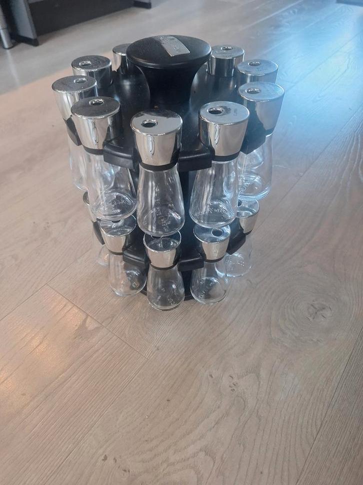 Kruidenmolen met 20 potjes, Huis en Inrichting, Keuken | Keukenbenodigdheden, Zo goed als nieuw, Ophalen