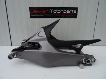 Achterbrug / Swingarm Ducati Monster 821 2018-2019-2020 > beschikbaar voor biedingen
