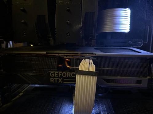 Gigabyte RTX 4090, Computers en Software, Videokaarten, Zo goed als nieuw, Nvidia, PCI-Express 4.0, GDDR6, HDMI, DisplayPort, Ophalen of Verzenden
