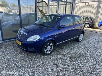 Lancia Ypsilon 1.4 Blue & Me beschikbaar voor biedingen