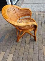 Rieten stoel te koop, Huis en Inrichting, Ophalen of Verzenden, Zo goed als nieuw, Bruin, Eén