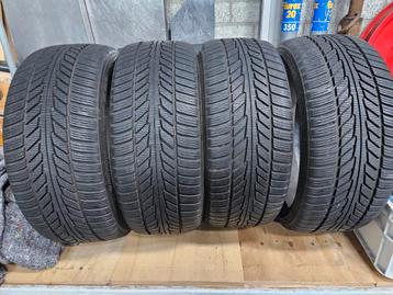 Winterbanden Set 235/35R20 beschikbaar voor biedingen