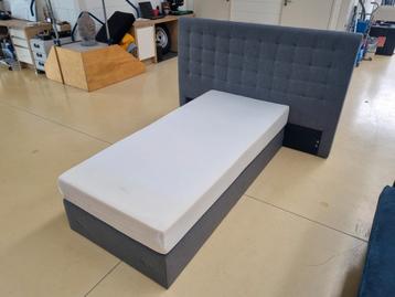 Boxspring 1 pers. uit fallissement beschikbaar voor biedingen