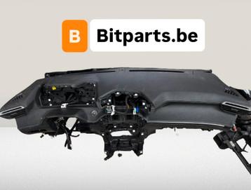 Peugeot 208 dashboard beschikbaar voor biedingen