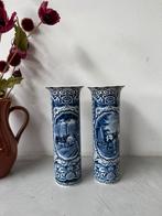 2x Maastricht vaasje – blauw wit – met kleine beschadiging, Antiek en Kunst, Antiek | Vazen, Ophalen of Verzenden