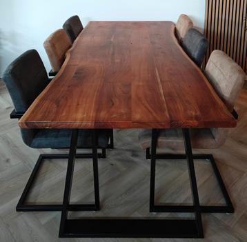 Eettafel rechthoekig boomstam hout massief 220x100 beschikbaar voor biedingen