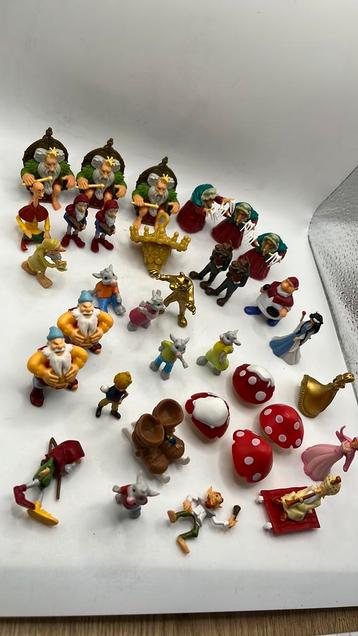 Efteling figuurtjes , 34 waaronder dubbele. beschikbaar voor biedingen