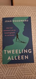 Tweeling Alleen - Joan Woodward, Ophalen of Verzenden, Nieuw, Joan Woodward, Nederland