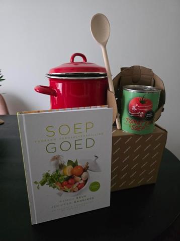 Leuke set Kookboek 'Soep Goed' van Ramon Beuk en Jennifer Na beschikbaar voor biedingen