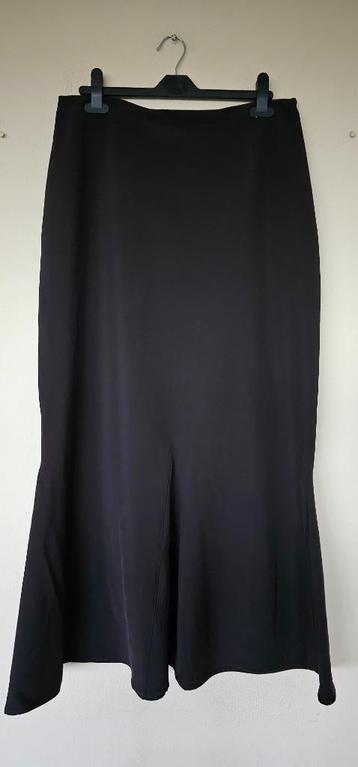 zwarte maxi rok van Sarah Pacini maat xl (61123) beschikbaar voor biedingen