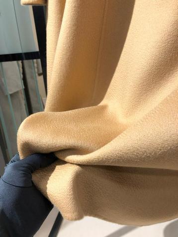 Beige Jas - Maat M max mara beschikbaar voor biedingen