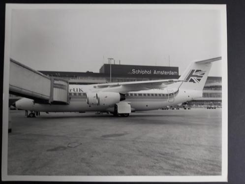 Originele foto van een British Aerospace op Schiphol (SC178), Verzamelen, Luchtvaart en Vliegtuigspotten, Gebruikt, Kaart, Foto of Prent