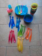 Ikea:  gekleurde plastic set verjaardag picknick 6 personen, Ophalen, Zo goed als nieuw