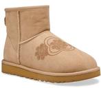 UGG Classic Mini zand maat 39, in zeer mooie staat, UGG, Beige, Lage of Enkellaarzen, Ophalen of Verzenden