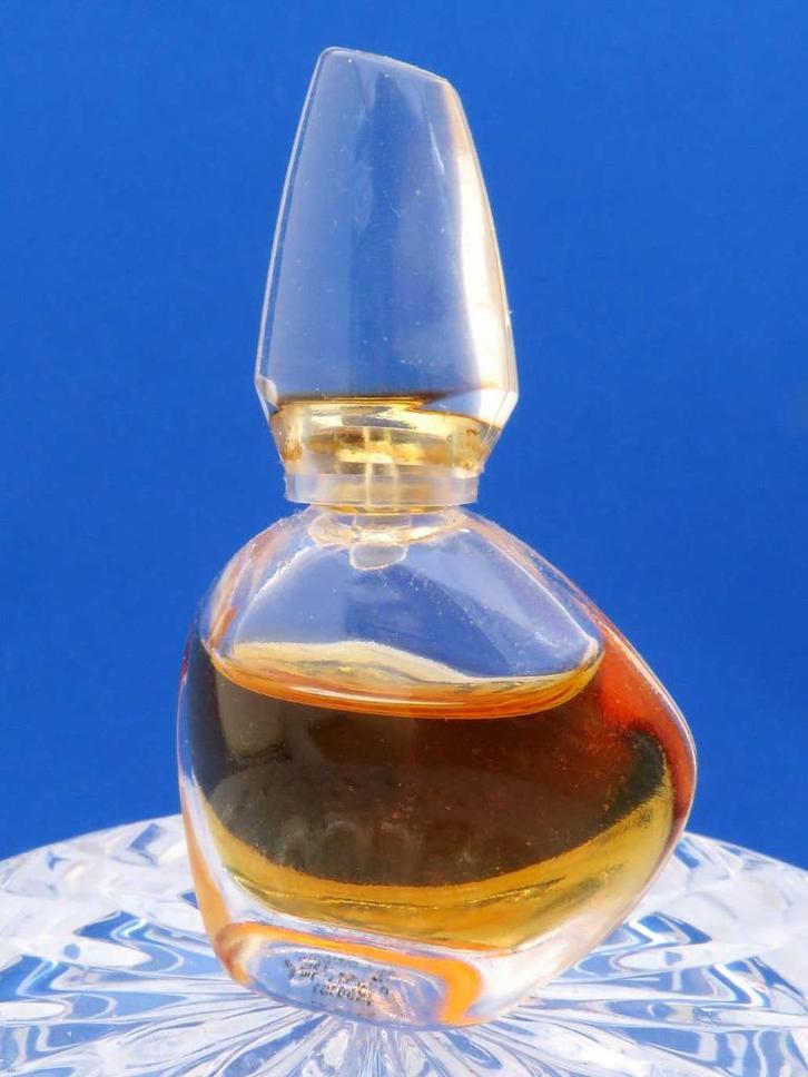 Mini - FACTOR - Jaclyn Smith's California - 3ml - c - 5,4cm, Verzamelen, Parfumverzamelingen, Gebruikt, Miniatuur, Gevuld, Ophalen of Verzenden