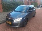 Skoda Fabia VRS 1.4I 132KW AUT 2012 Grijs, Auto's, Skoda, Origineel Nederlands, Te koop, Zilver of Grijs, 5 stoelen