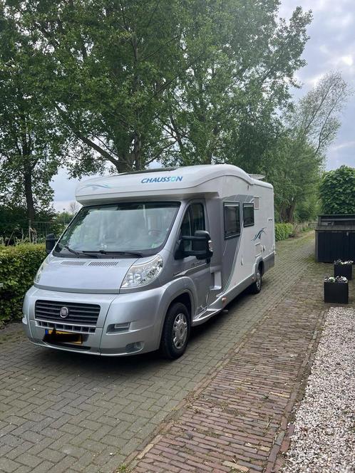 Mooie Chausson Allegro 94 met ingebouwde hondenkennel, Caravans en Kamperen, Campers, Particulier, tot en met 3, Half-integraal