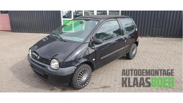 Voorbumper van een Renault Twingo (OV694) beschikbaar voor biedingen