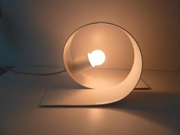 vintage lamp- retro-design- living- space age- 60-ies 70 ies beschikbaar voor biedingen